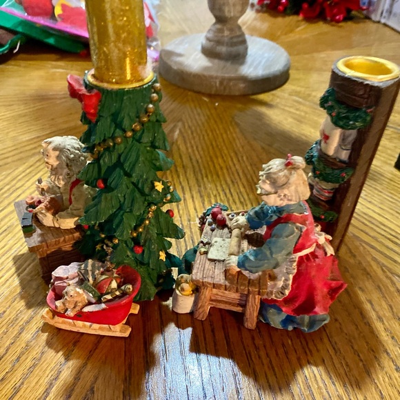 Santa & Mrs Clause Christmas Candle holders - Picture 2 of 3